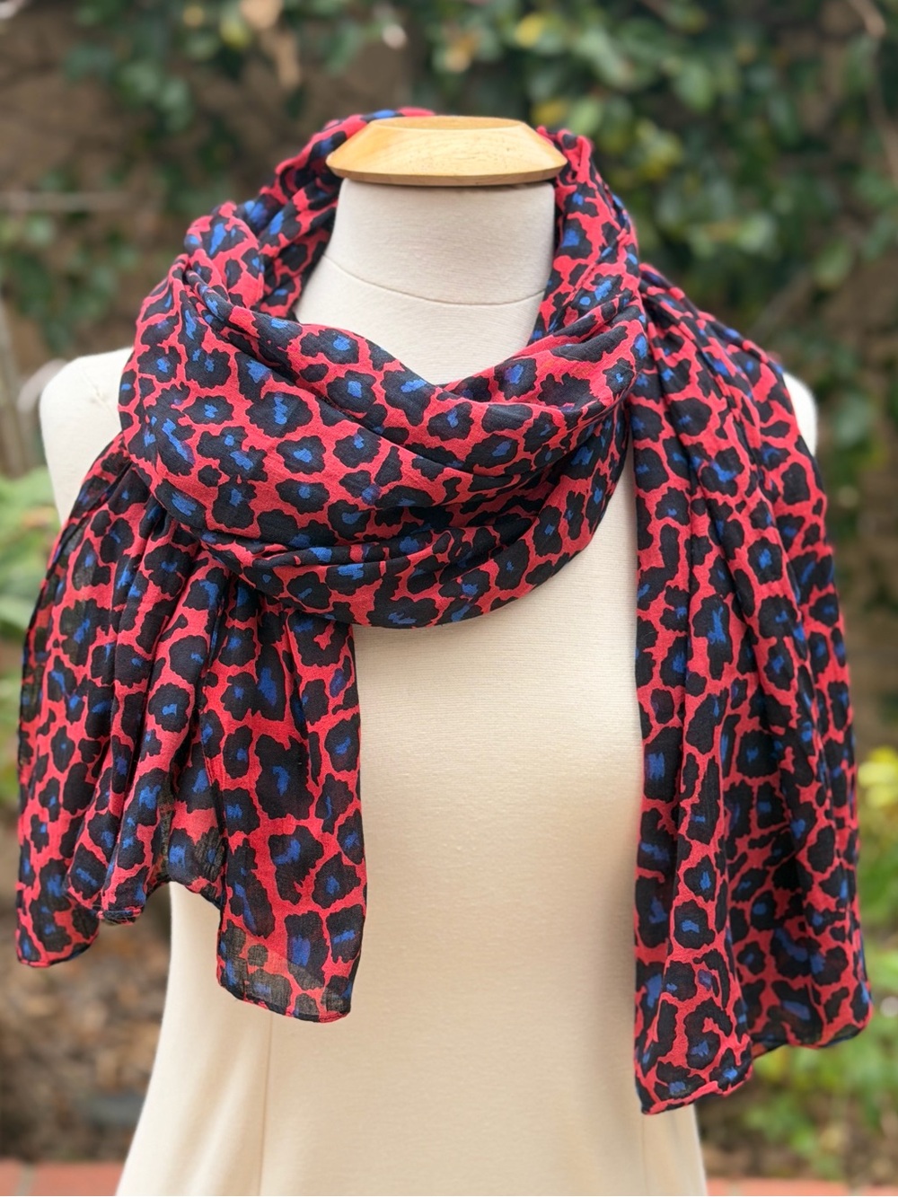 Red Leopard Print Lightweight Women's Scarf